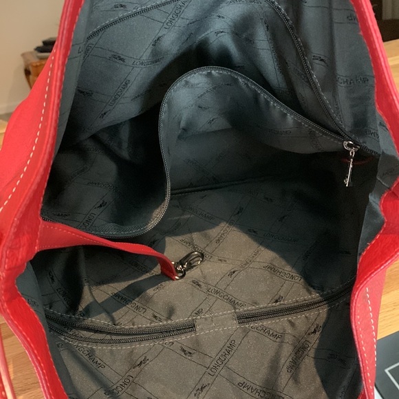Authentic Longchamp  Large Genuine Leather Tote - Picture 11 of 14